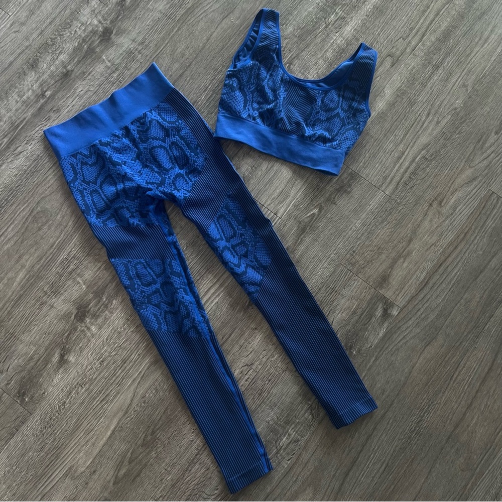 Blue Snakeskin Activewear Set